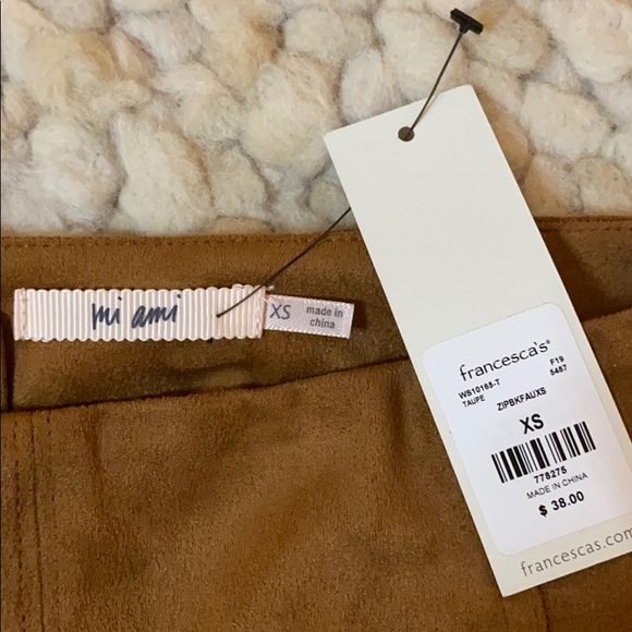 🆕Francesca’s: Suede skirt - Picture 6 of 6